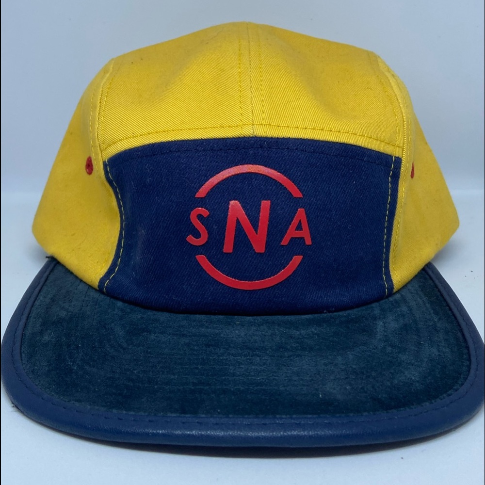 5 panel strap back hat